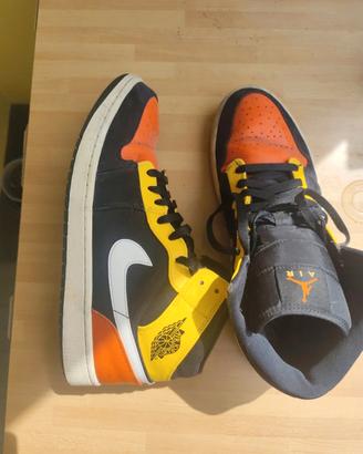Nike Jordan 1 nero amarillo