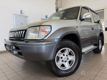 TOYOTA Land Cruiser 3.0 turbodiesel 3 porte. //U
