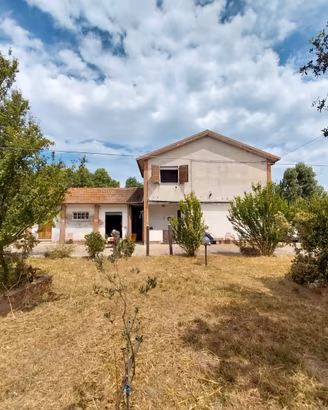 Fattoria nel delta del Po' con terreni