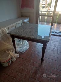 Tavolo da cucina 