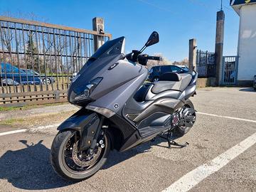Yamaha T Max 530