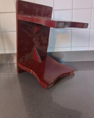 Sgabello in legno 