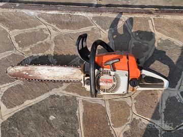 MOTOSEGA STIHL 024