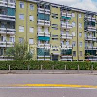 AMPIO TRILOCALE CON BOX!