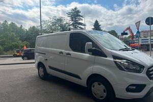Ford trasit custom anno 2020 euro 6d tenp