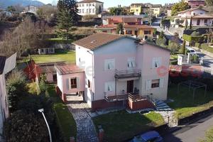 Villa singola Coreglia Antelminelli [UM210GBVRG]