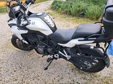 benelli trk 500