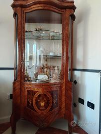 vetrina+credenza
