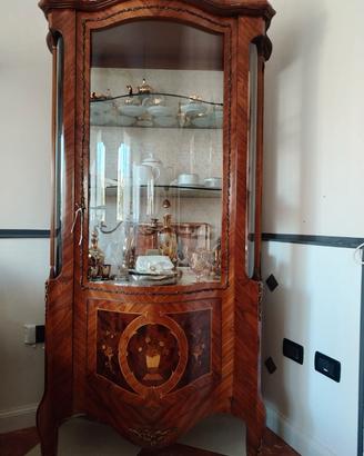 vetrina+credenza