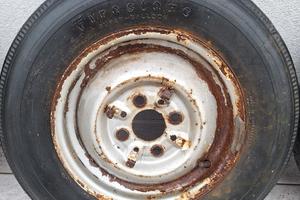 2 cerchi 13" Fiat 600 /850 con Firestone 520-13 