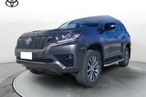 Toyota Land Cruiser V8 EXECUTIVE