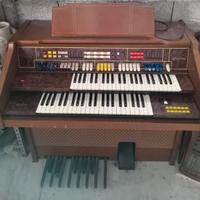 Organo elettrico farfisa