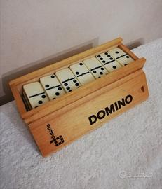 Gioco del Domino con scatola in legno