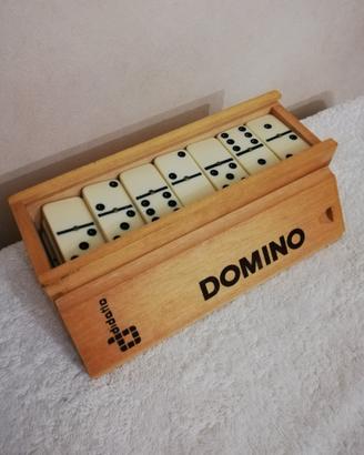 Gioco del Domino con scatola in legno