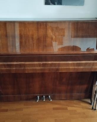 pianoforte Petrof