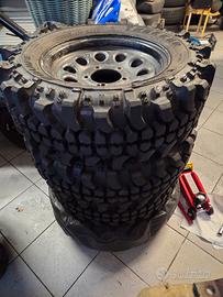 pneumatici suzuki samurai 