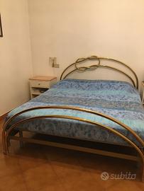 Letto matrimoniale in ottone