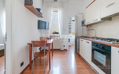 DUE LOCALI RISTRUTTURATO E ARREDATO. LIBERO SUBITO