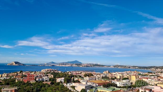 Pozzuoli alta panoramicissimo prezzo trattabile