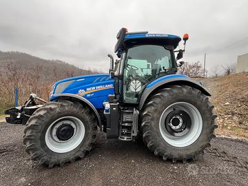 New Holland T6 165