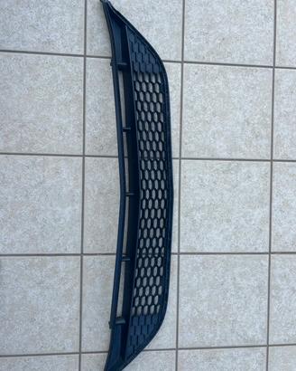 Griglia inferiore paraurti  MERCEDES CLASSE A W177