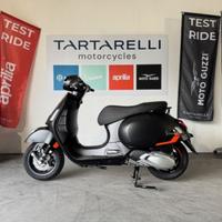 Vespa 300 GTS hpe VESPA GTS SUPERSPORT 310 HP...
