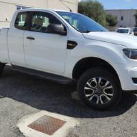 FORD RANGER SUPER CAB + CABINA SCARRABILE