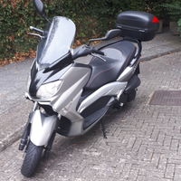 Scooter yamaha x max 250