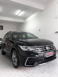 Volkswagen Tiguan 2.0 TDI 150 CV SCR DSG R-Line
