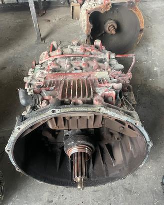 Cambio automatico zf iveco stralis 430 senza retar