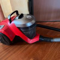 Aspirapolvere a traino con filo