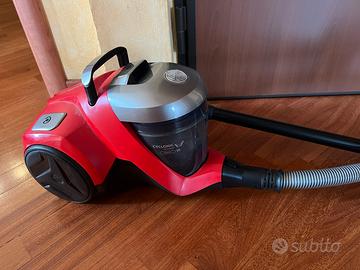 Aspirapolvere a traino con filo