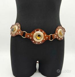 Cintura Concho Boho-Chic in Cuoio e Metallo