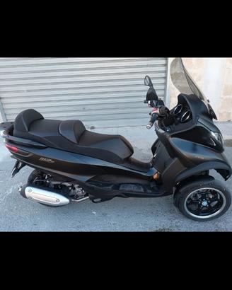 Piaggio MP3 300 SOLI 3000KM