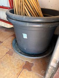 2 vasi plastica grigio scuro/ nero con sottovasi