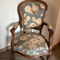 Poltrona stile Luigi Filippo in legno massello