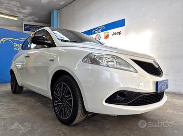 Lancia Ypsilon 1.2 GPL Gold