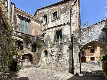 Casa Indipendente - Castiglione di Sicilia