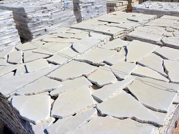 Palladiana anticata / burattata in Pietra di Trani