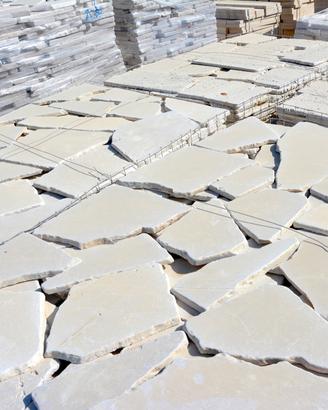 Palladiana anticata / burattata in Pietra di Trani