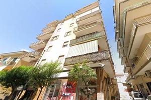 4 LOCALI A PONTECAGNANO FAIANO