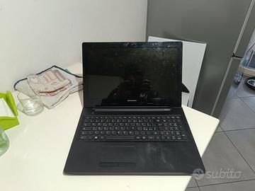 Lotto 3 notebook funzionanti con alimentatori