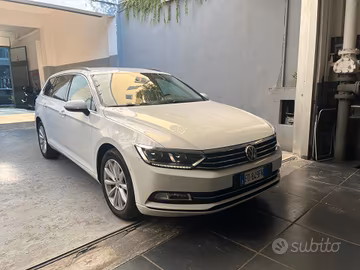 Volkswagen Passat Variant 1.6 TDI Trendline BlueMo