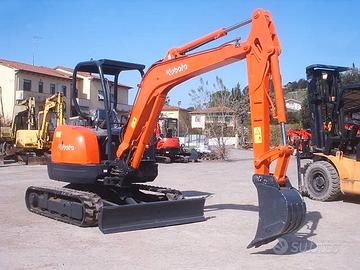 MiniEscavatore usato KUBOTA U35-3