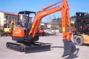 MiniEscavatore usato KUBOTA U35-3