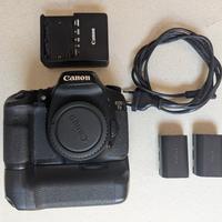 Canon EOS 7D + Battery Grip e 2 batterie 