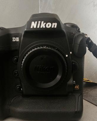 nikon D5