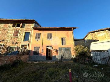 CASA SEMINDIPENDENTE A PENANGO