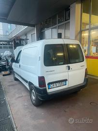 peugeot ranch 2.0 diesel