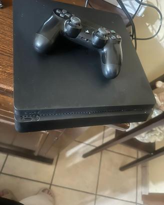 vendere PlayStation 4 